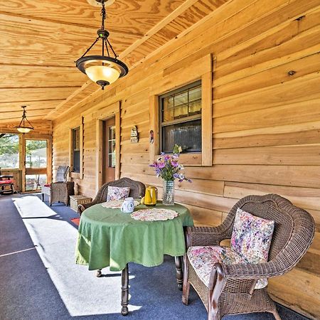 Honey House Cabin - A Quiet Countryside Retreat! Nappanee Exteriör bild