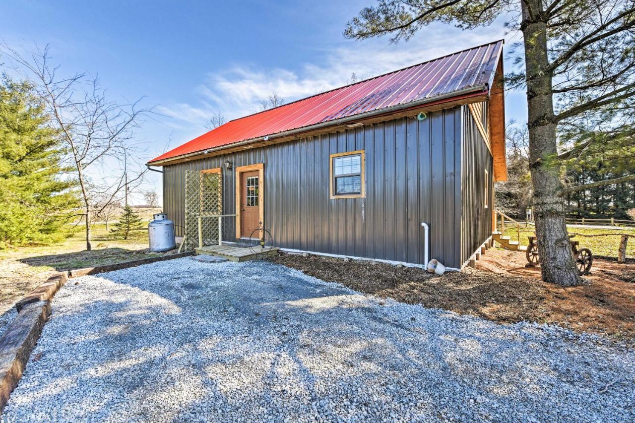 Honey House Cabin - A Quiet Countryside Retreat! Nappanee Exteriör bild